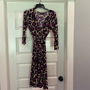 10/$25 Leota// faux wrap dress, size S